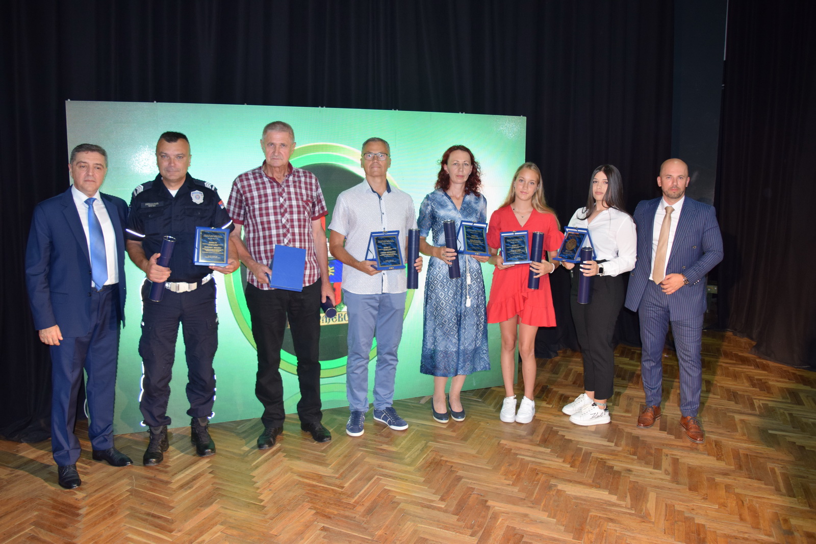  НА СВЕЧАНОЈ СЕДНИЦИ ГО БАРАЈЕВО ДОДЕЉЕНА НАЈВИША ОПШТИНСКА ПРИЗНАЊА