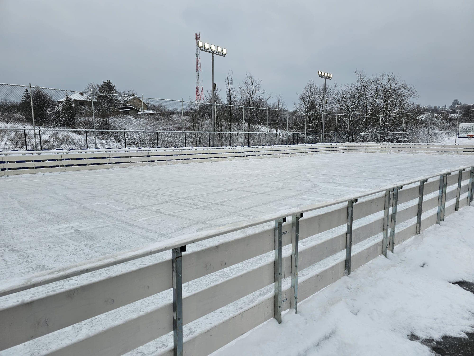  СУТРА ПОЧИЊЕ СА РАДОМ КЛИЗАЛИШТЕ